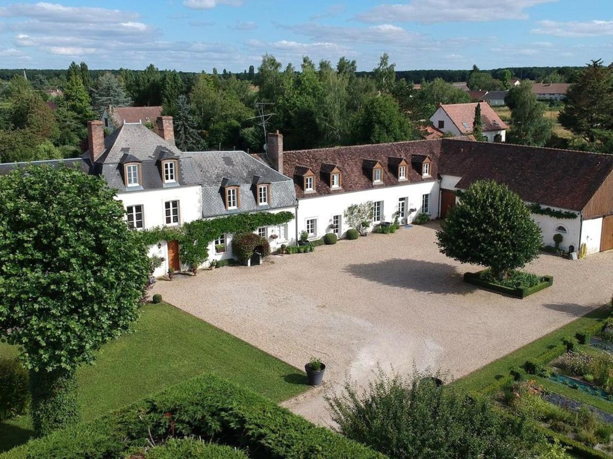 **Suite Familiale Spacieuse Au Coeur De La Foret De Montargis** - Fr-1-590-335 Paucourt Buitenkant foto